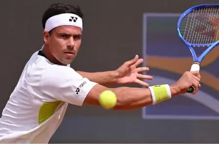 Italian Open: Altmaier beats Zhizhen to set up second-round clash with Zverev