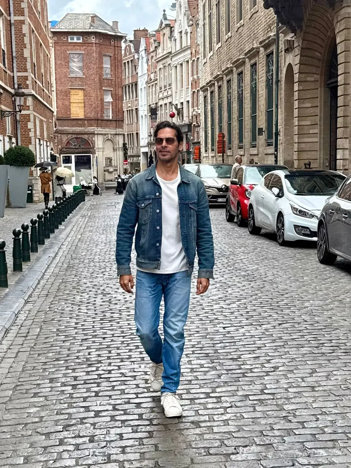 Is It a Working Birthday for Dino Morea?