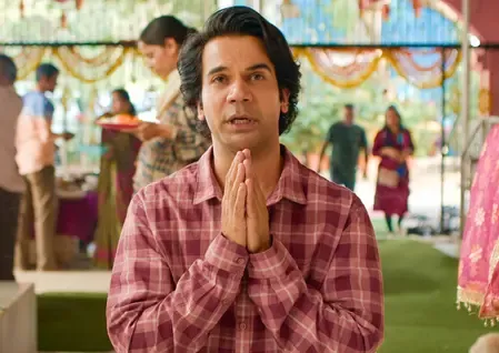 जब अक्षय कुमार के शो पर पहुंचे 'नकली सनी', राजकुमार राव का स्वैग देख खिलाड़ी कुमार ने भी बजाई ताली