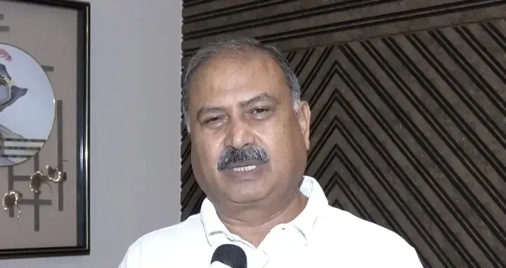 क्या कांग्रेस विधायक रफीक खान का एनडीए पर बड़ा बयान है?