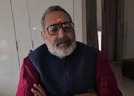 जब तक कांग्रेस गांधी परिवार के नेतृत्व में रहेगी, तब तक नुकसान होता रहेगा: गिरिराज सिंह