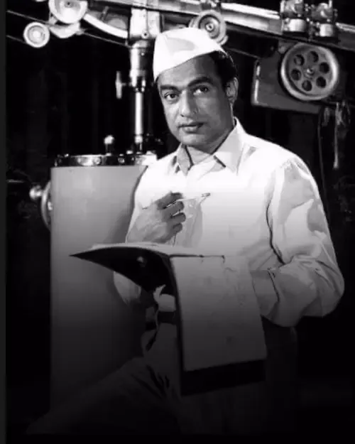 क्या जैकी श्रॉफ ने 'दो आंखें बारह हाथ' वाले निर्देशक वी. शांताराम को श्रद्धांजलि दी?