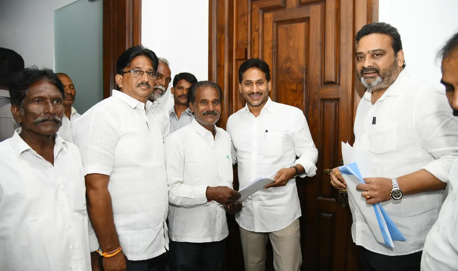 Jagan Mohan Reddy assures legal aid to farmers in 600-acre Lanka lands row