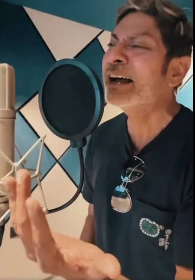 Jagapathi Babu wraps dubbing for Appalasoori in Ram Charan's Peddi