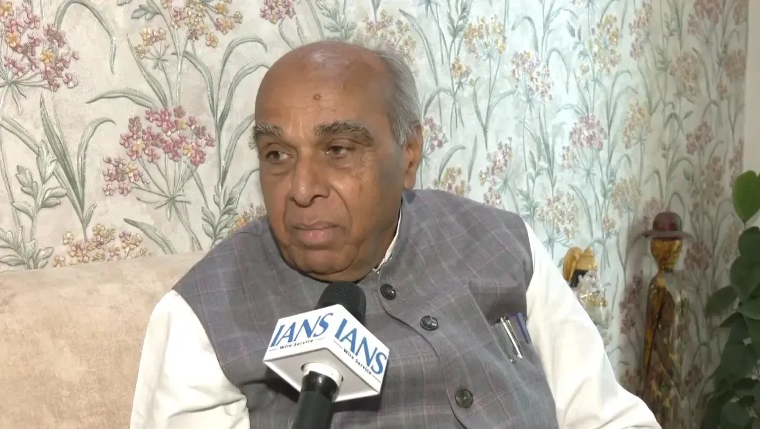 BJP MP Jagdambika Pal Demands President's Rule in West Bengal Amid Waqf Protests