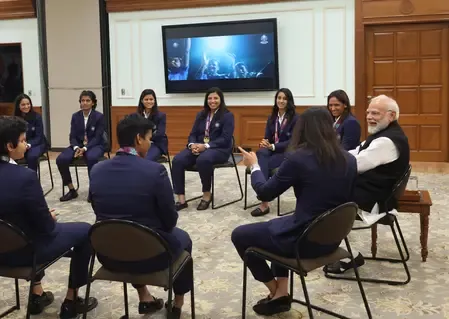 How Did PM Modi Celebrate Richa Ghosh's Winning Streak?