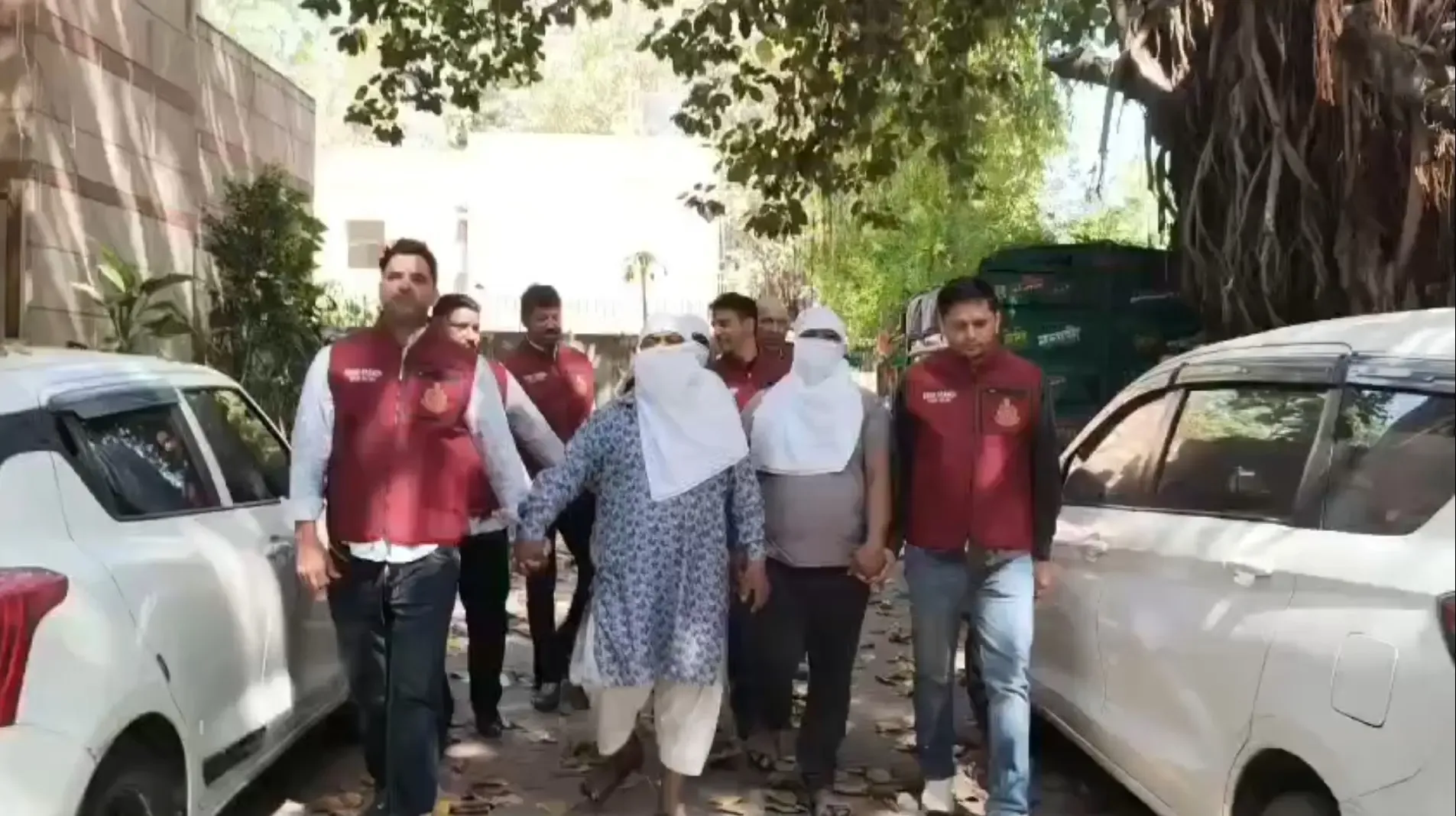 जहांगीरपुरी हत्याकांड: 17 वर्षीय की चाकू से हत्या के तीन फरार आरोपी लोनी से गिरफ्तार