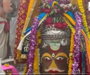 महाकालेश्वर उज्जैन भस्म आरती: ज्येष्ठ माह में बाबा का दिव्य श्रृंगार, देश-विदेश के श्रद्धालुओं का उमड़ा सैलाब