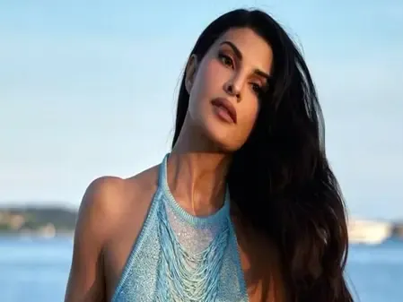 क्या जेल से सुकेश ने जैकलीन को 'क्रिसमस गिफ्ट' के रूप में लग्जरी मेंशन 'लव नेस्ट' दिया?