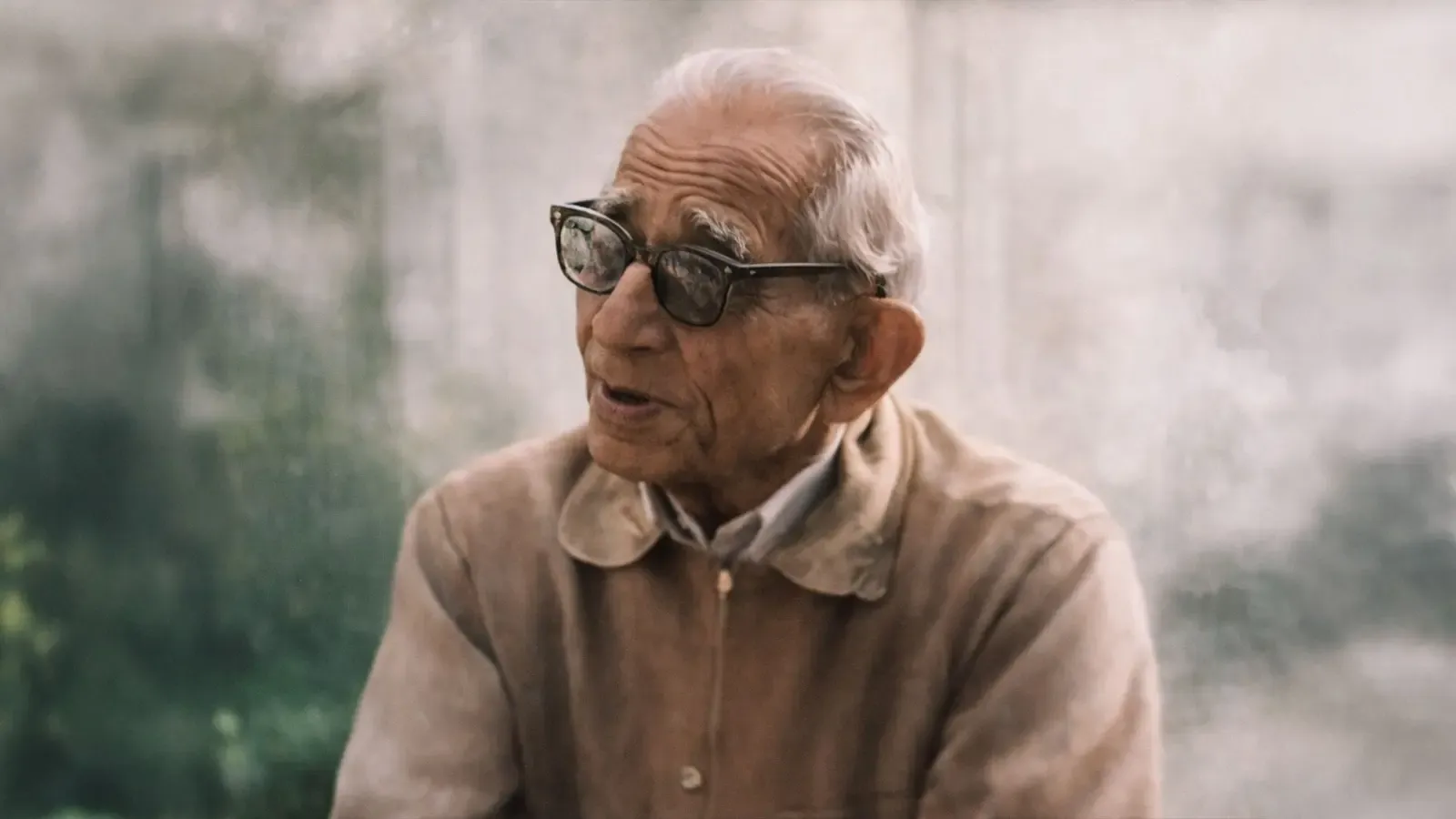 क्या जैनेंद्र कुमार ने समाज नहीं, इंसान के 'मन' को साहित्य का केंद्र बनाया?