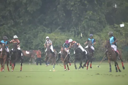 How Did the Jaipur Polo Team Start the Sawai Man Guard Cup?
