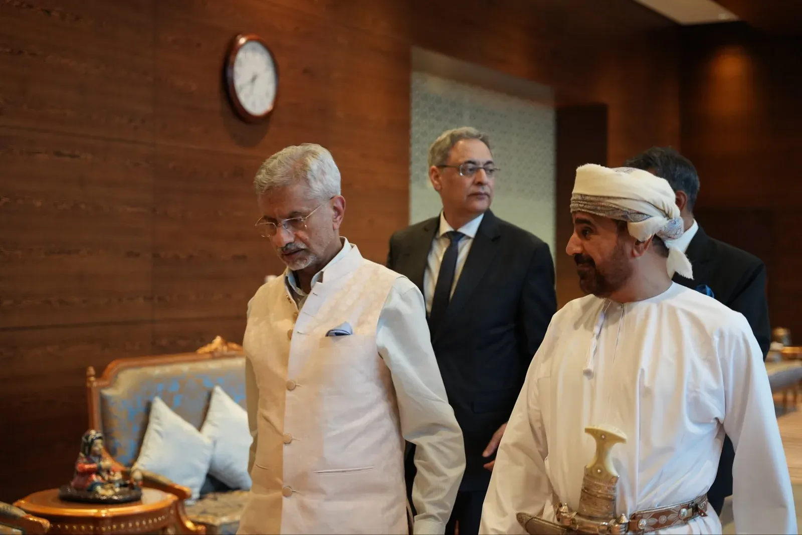 Jaishankar arrives in Oman, received by FM official