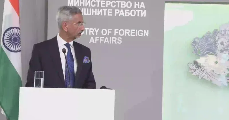 Jaishankar meets Bulgaria FM Petrova-Chamova, reviews bilateral ties