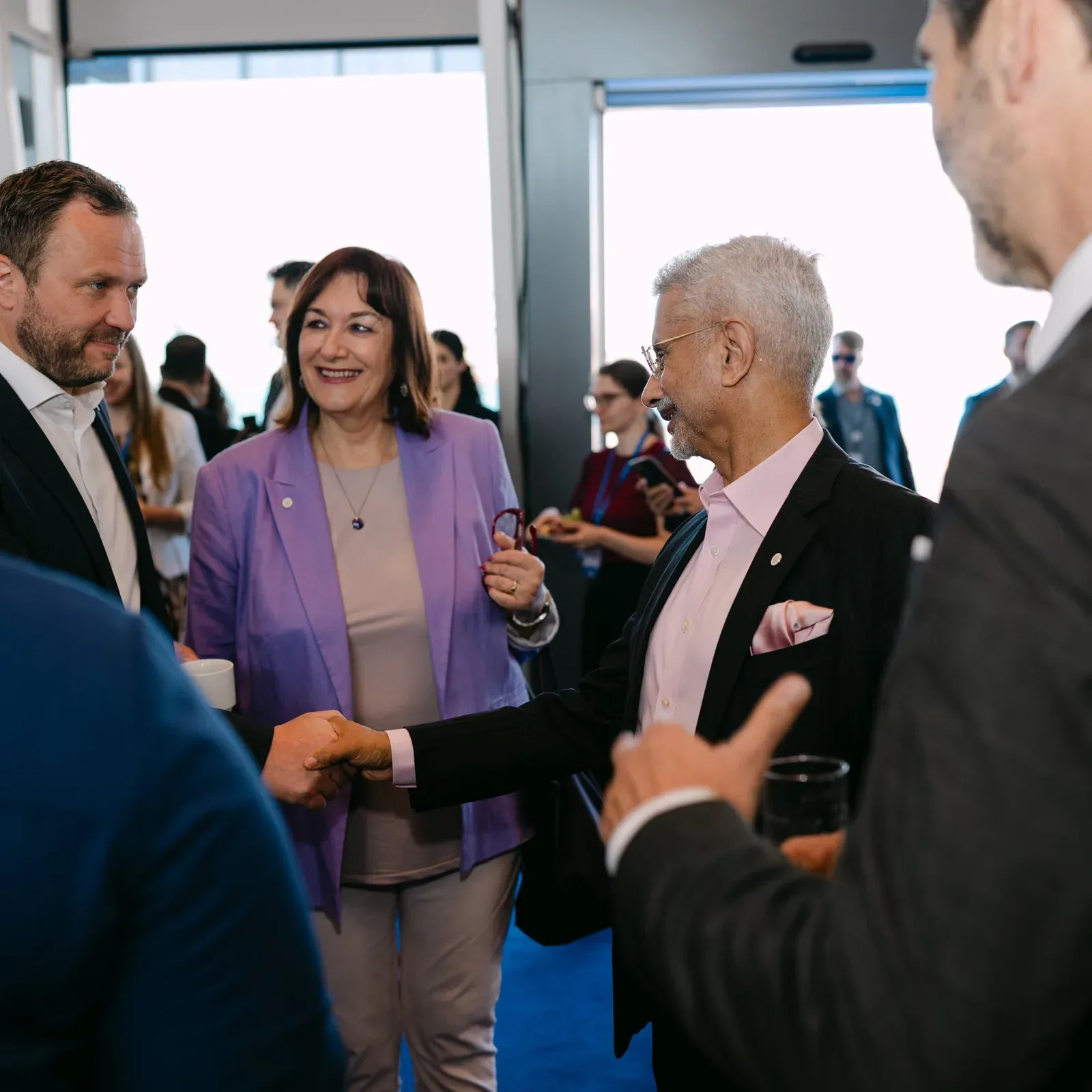 Jaishankar meets Estonian FM, EU Commissioner at Gymnich in Cyprus
