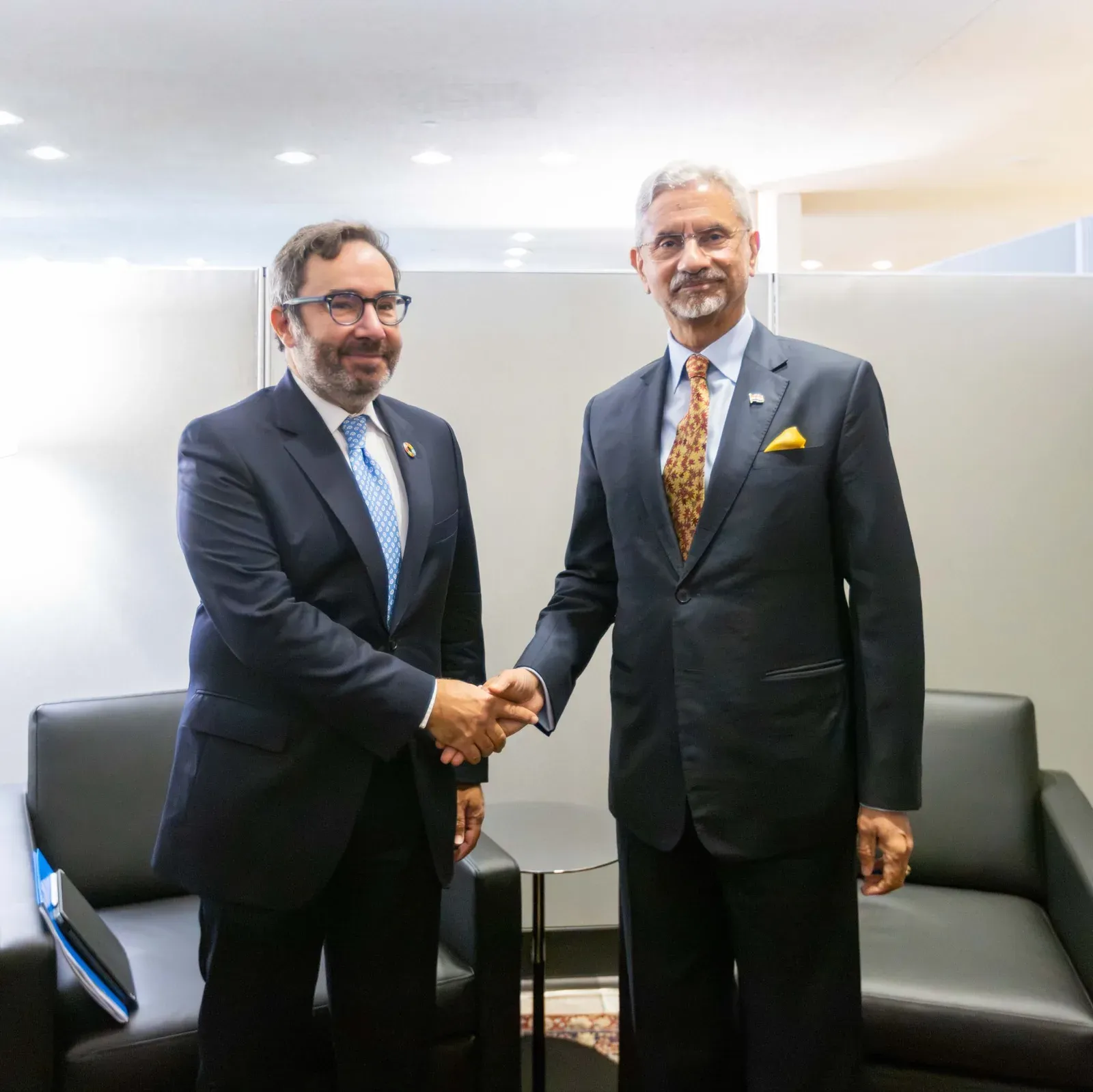 Jaishankar meets UNOPS Chief at UN HQ, lauds logistics role