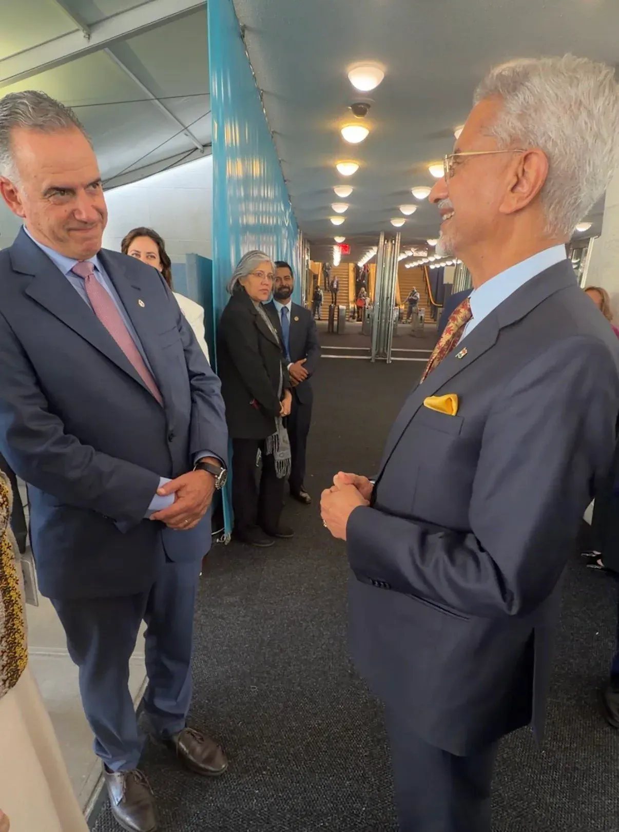 Jaishankar meets Uruguay President on UNGA sidelines