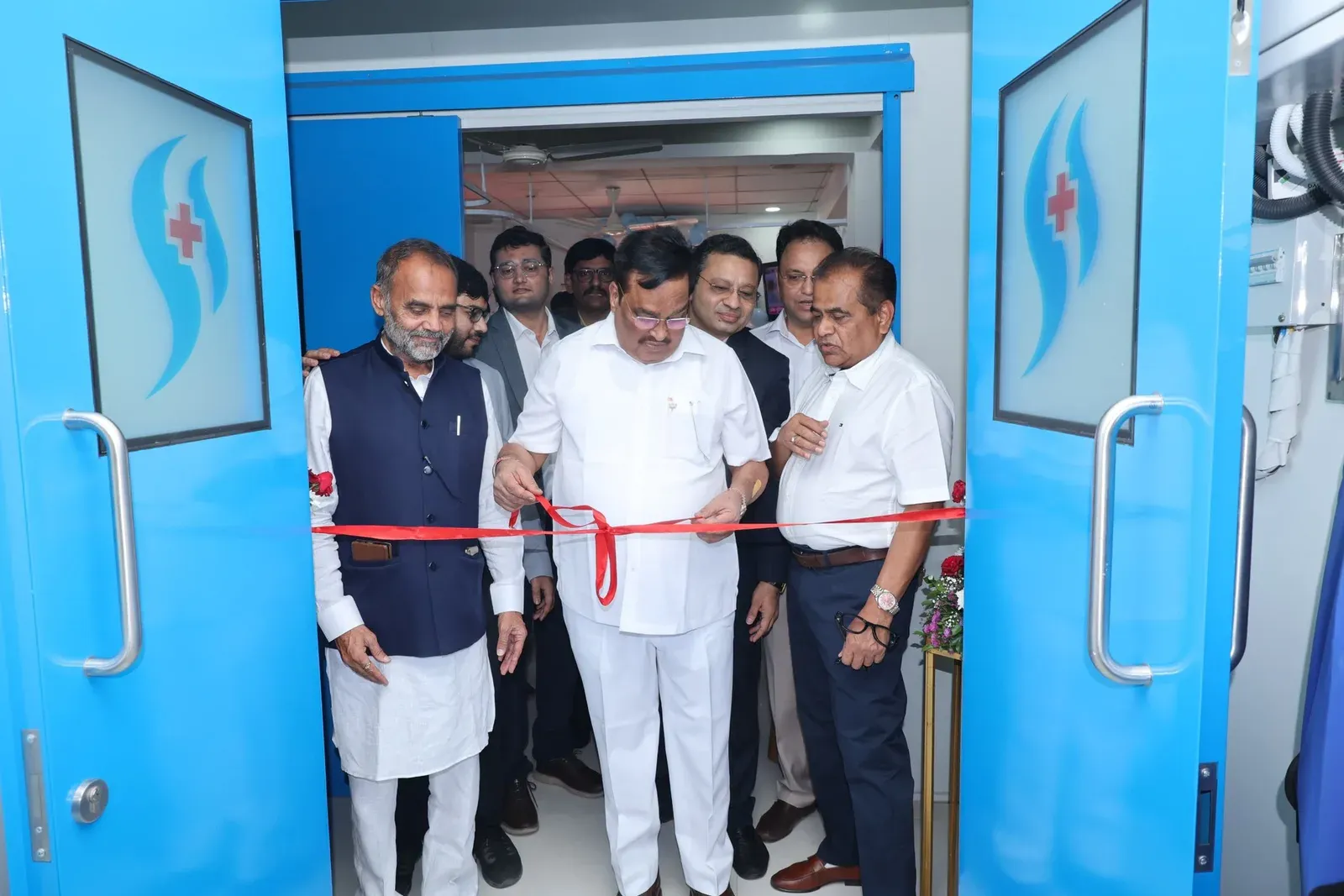 Jal Shakti Minister CR Paatil inaugurates Sanjivani Hospital in Surat