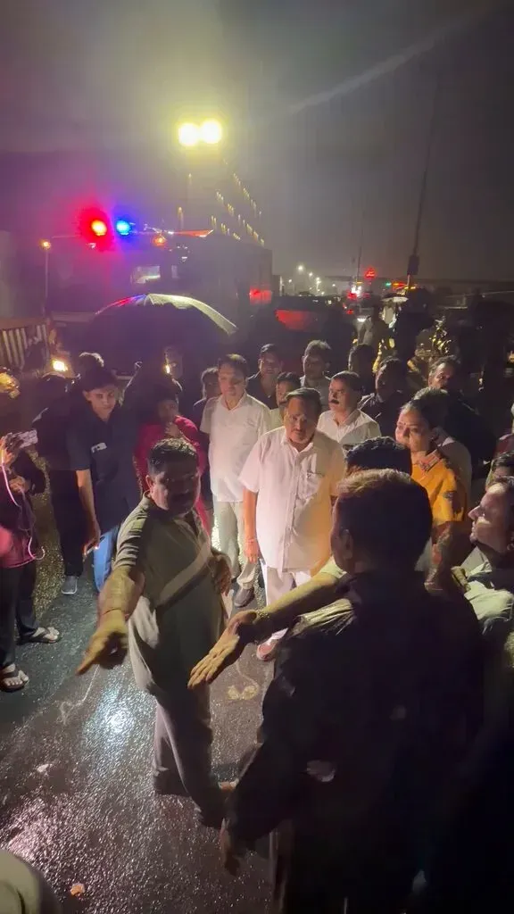 Jal Shakti Minister CR Paatil Reviews Flood Relief in Surat