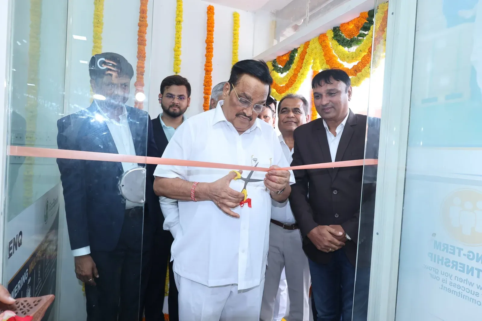 Jal Shakti Minister Paatil Backs Green Energy Launch in Surat