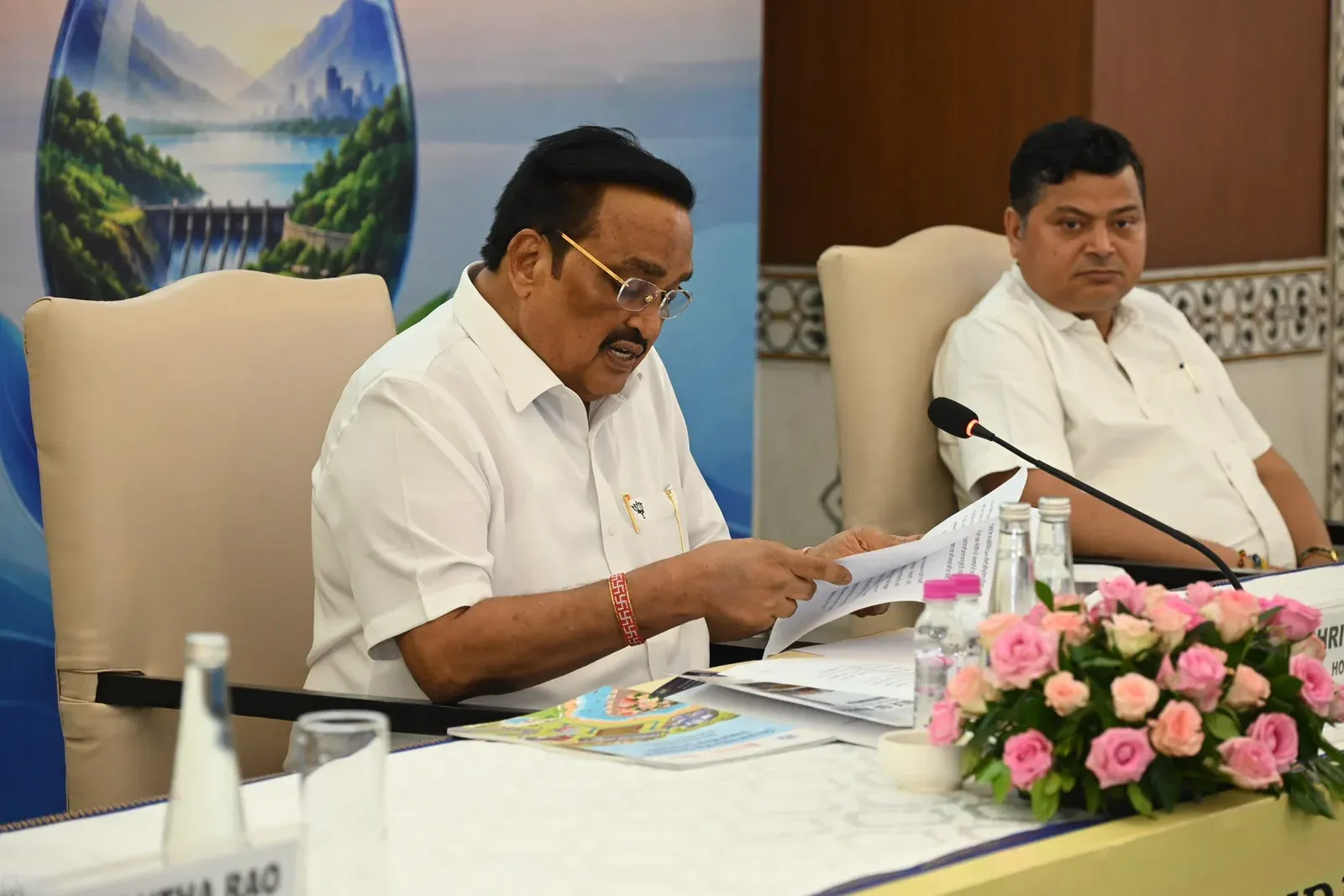 Jal Shakti Minister Paatil chairs national water secretaries' meet