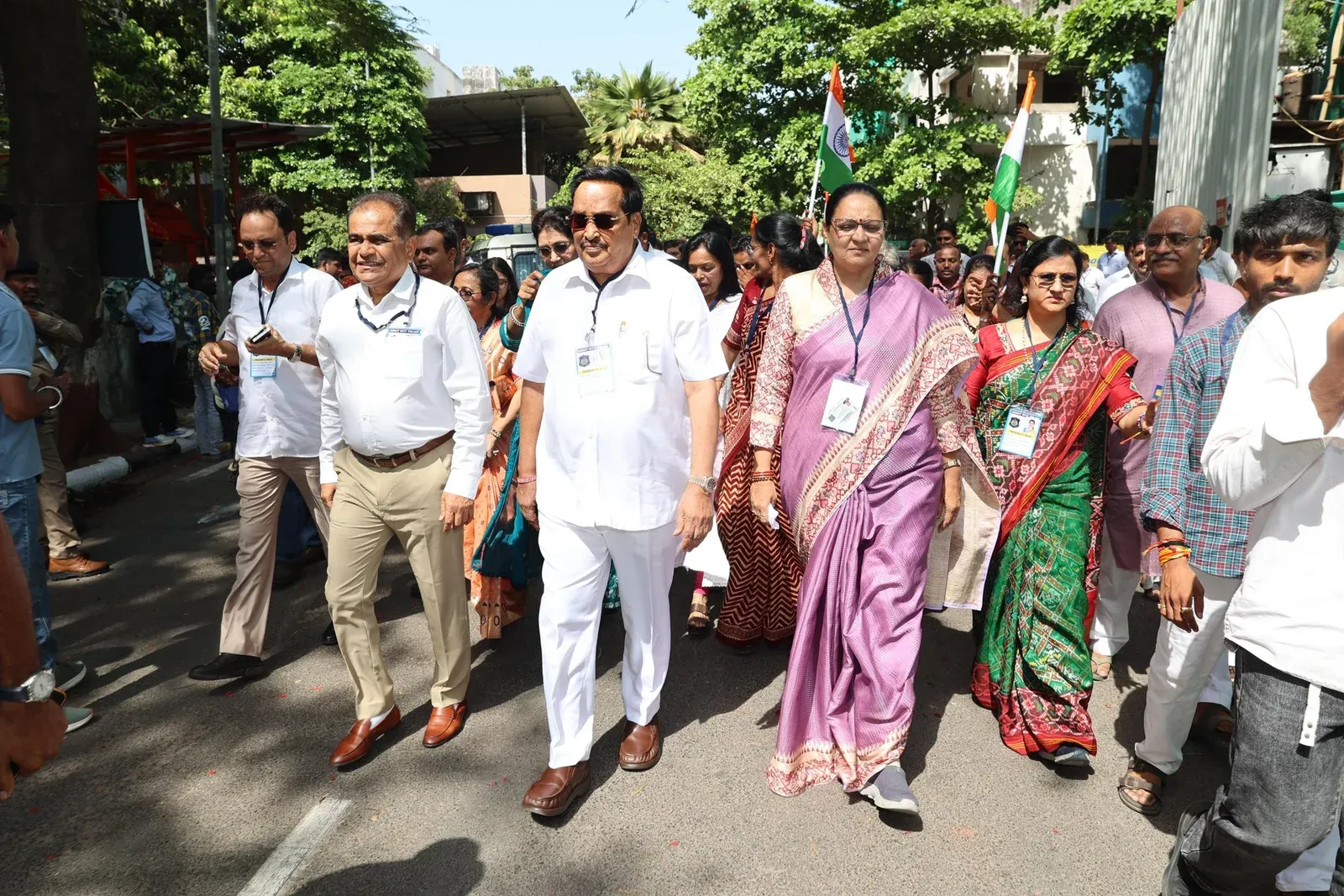 Jal Shakti Minister Paatil hails Surat EV rally on World Environment Day