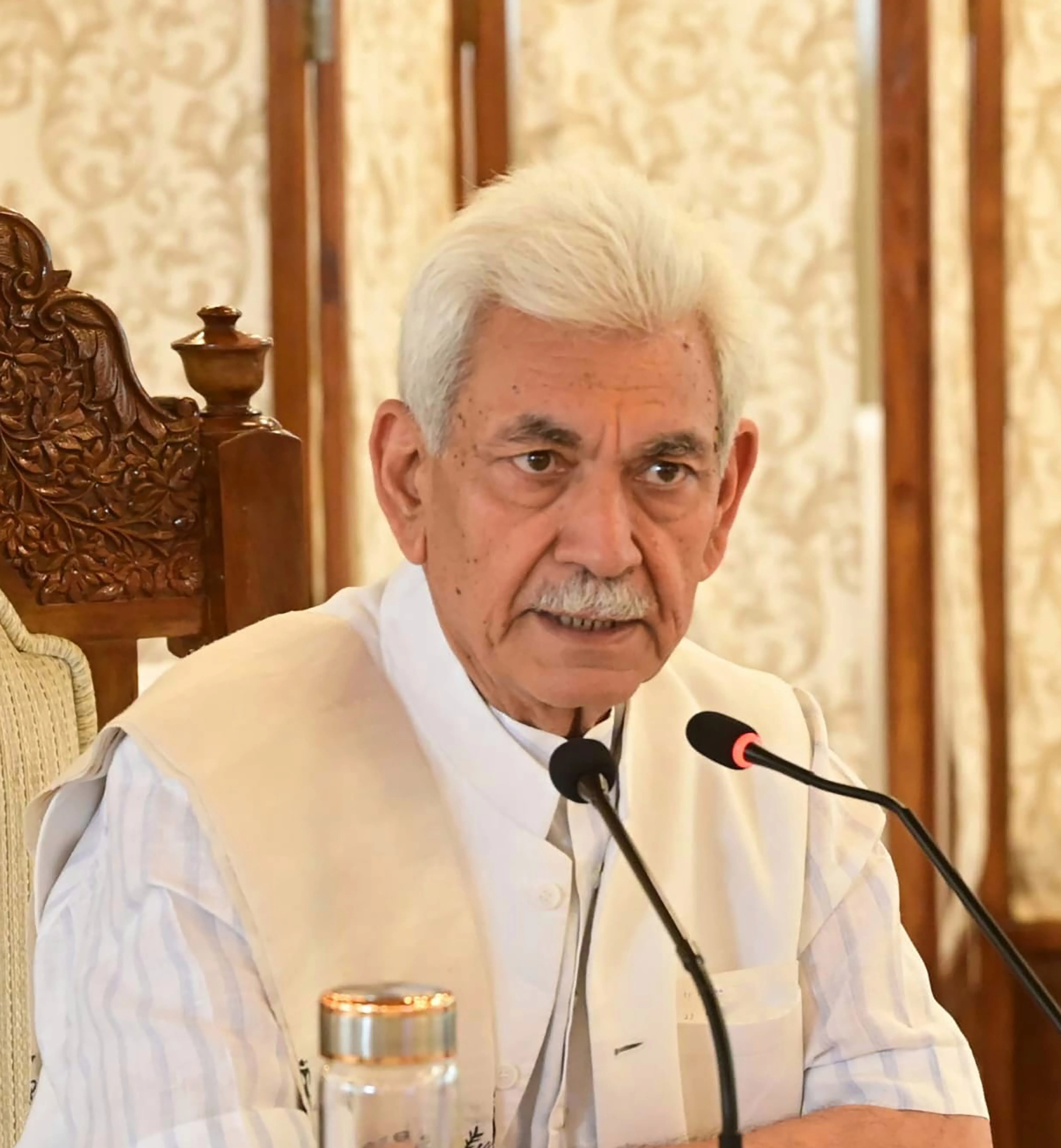 Why Did Jammu and Kashmir L-G Order the Reopening of Key Tourist Spots?