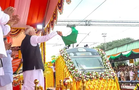 जम्मू-कश्मीर : कटरा को वंदे भारत मिलने पर मंत्री जितेंद्र सिंह ने जम्मू की जनता को दी बधाई