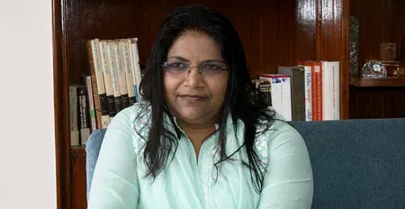 'जम्मू-कश्मीर को पूर्ण राज्य का दर्जा मिले', फारूक अब्दुल्ला की अपील पर जेबी माथर का समर्थन