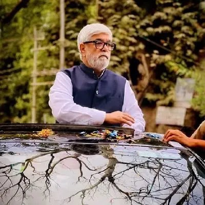 जम्मू-कश्मीर : नेशनल कॉन्फ्रेंस ने बडगाम कश्मीर के लिए आगा सैयद महमूद को दावेदार बनाया