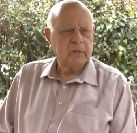 जम्मू-कश्मीर पुलिस ने फारूक अब्दुल्ला पर हमले की गहन जांच शुरू की; राजनीतिक प्रतिक्रिया