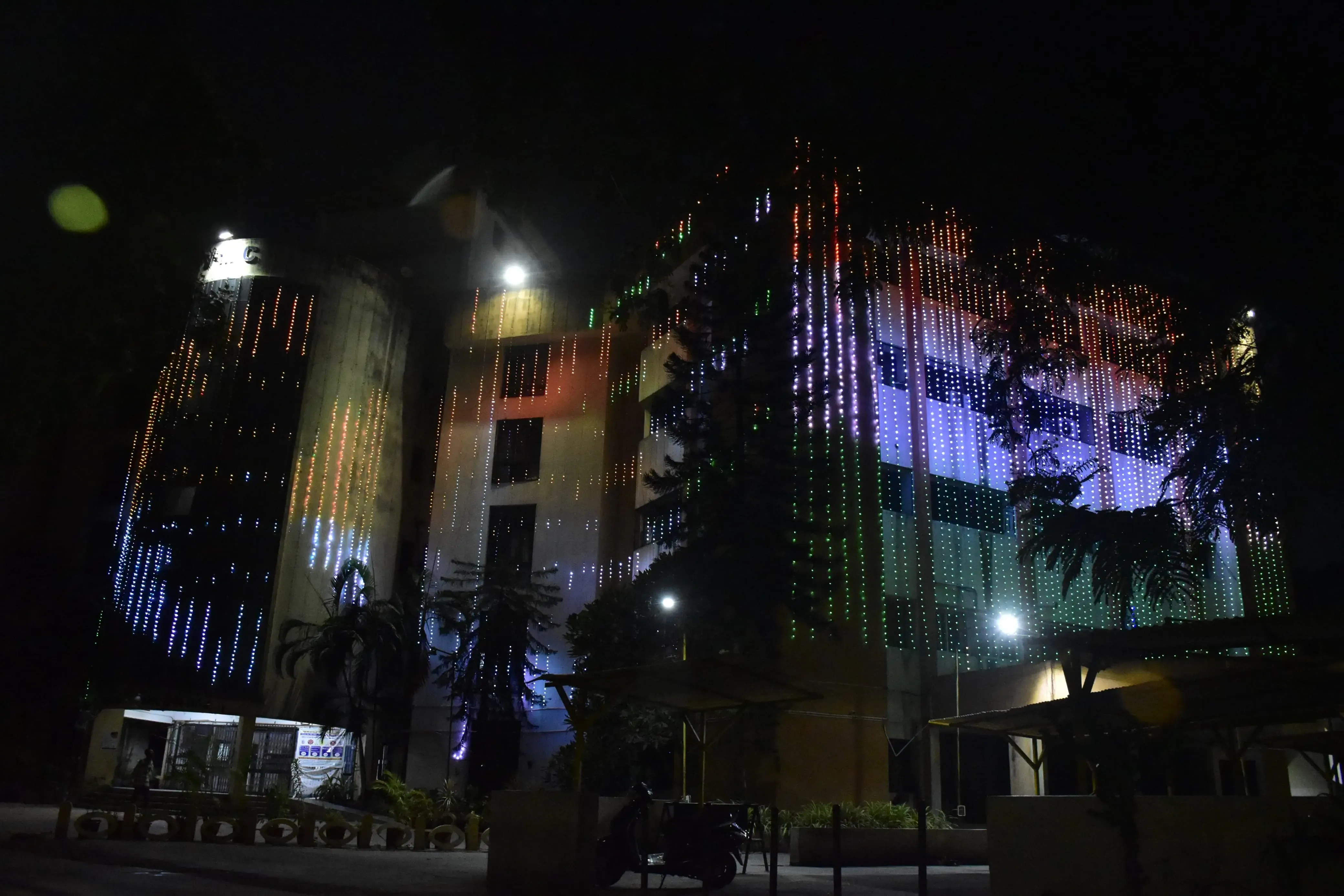PM Modi's Gujarat visit: Jamnagar lit up, Somnath Mahotsav on May 11