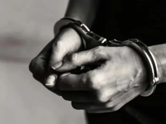 क्या झारखंड में पुलिस ने जमशेदपुर में मादक पदार्थों के साथ दो युवकों को गिरफ्तार किया?