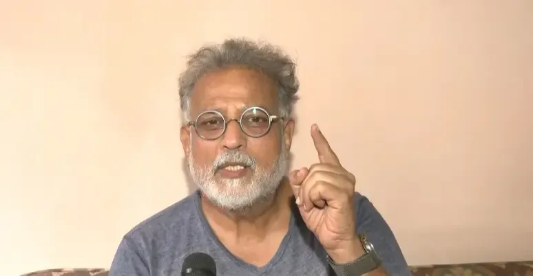हिरासत से छूटे तुषार गांधी बोले — यह जनता का नो कॉन्फिडेंस मोशन है, आंदोलन जारी रहेगा