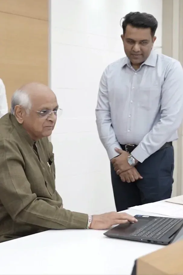 जनगणना 2027: गुजरात में स्व-गणना शुरू, CM भूपेंद्र पटेल ने खुद भरा ऑनलाइन फॉर्म