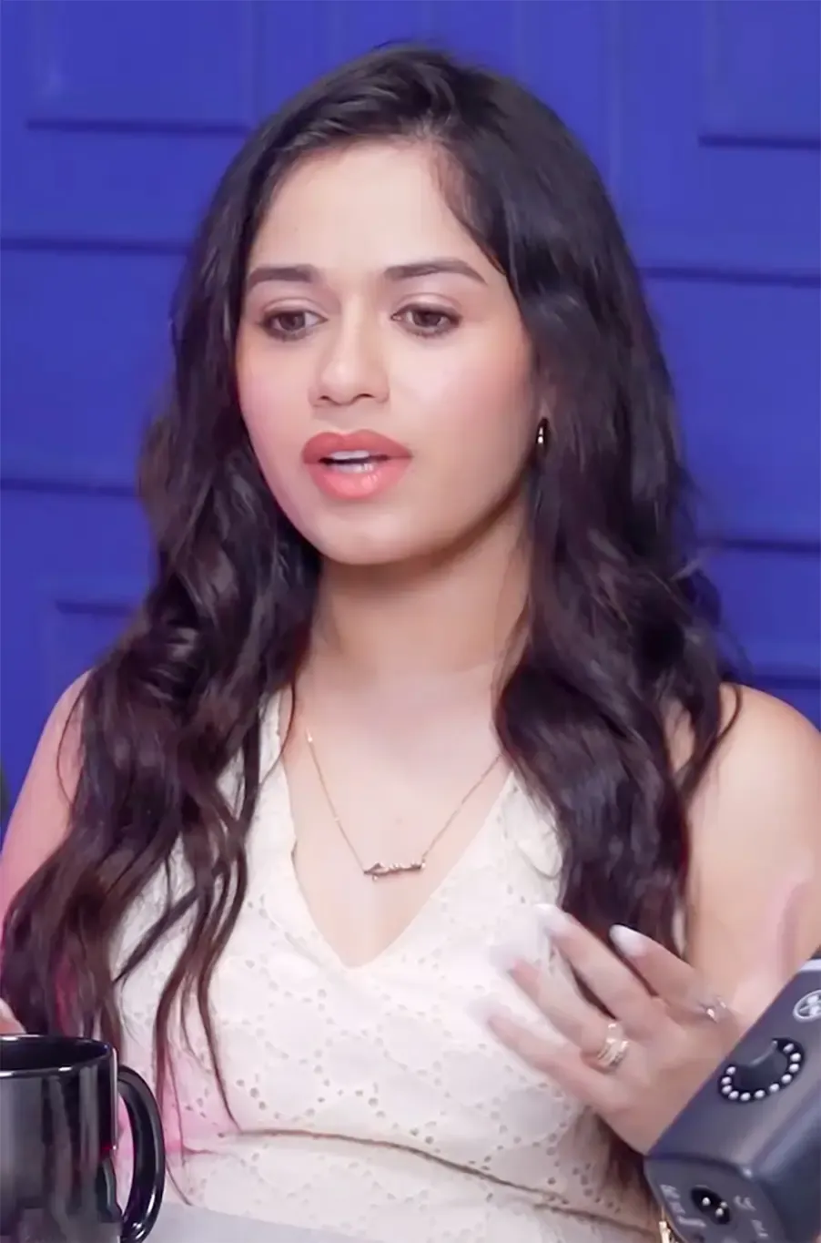 Did Jannat Zubair Just Criticize Beauty Apps?