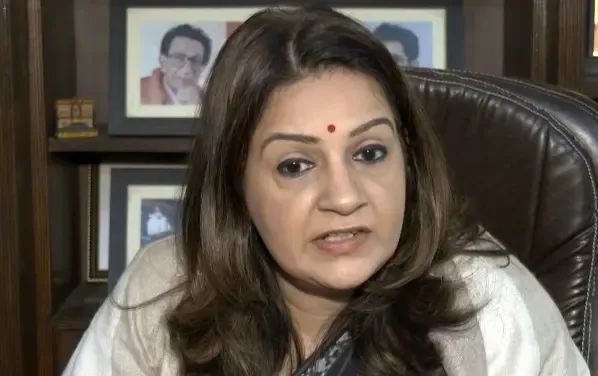 क्या राहुल गांधी जनता के सवाल सदन में उठा रहे हैं? : प्रियंका चतुर्वेदी