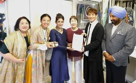 How Are Hiroshima Survivors Honoring PM Modi as a Global Peace Champion?