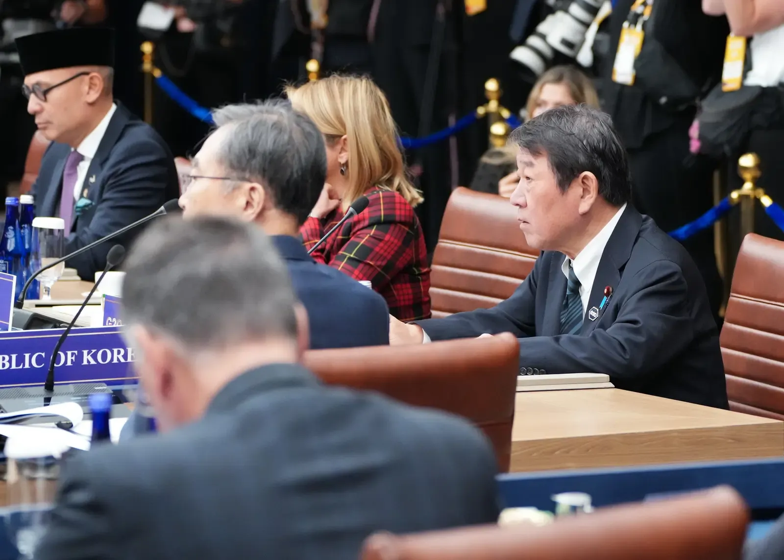 Japan pushes G20 to boost oil stockpiles, free energy trade at Atlanta meet