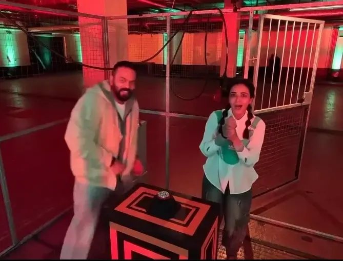 Jasmine Bhasin calls Rohit Shetty 'Pookiest' after he takes stunt shocks for her on KKK 15