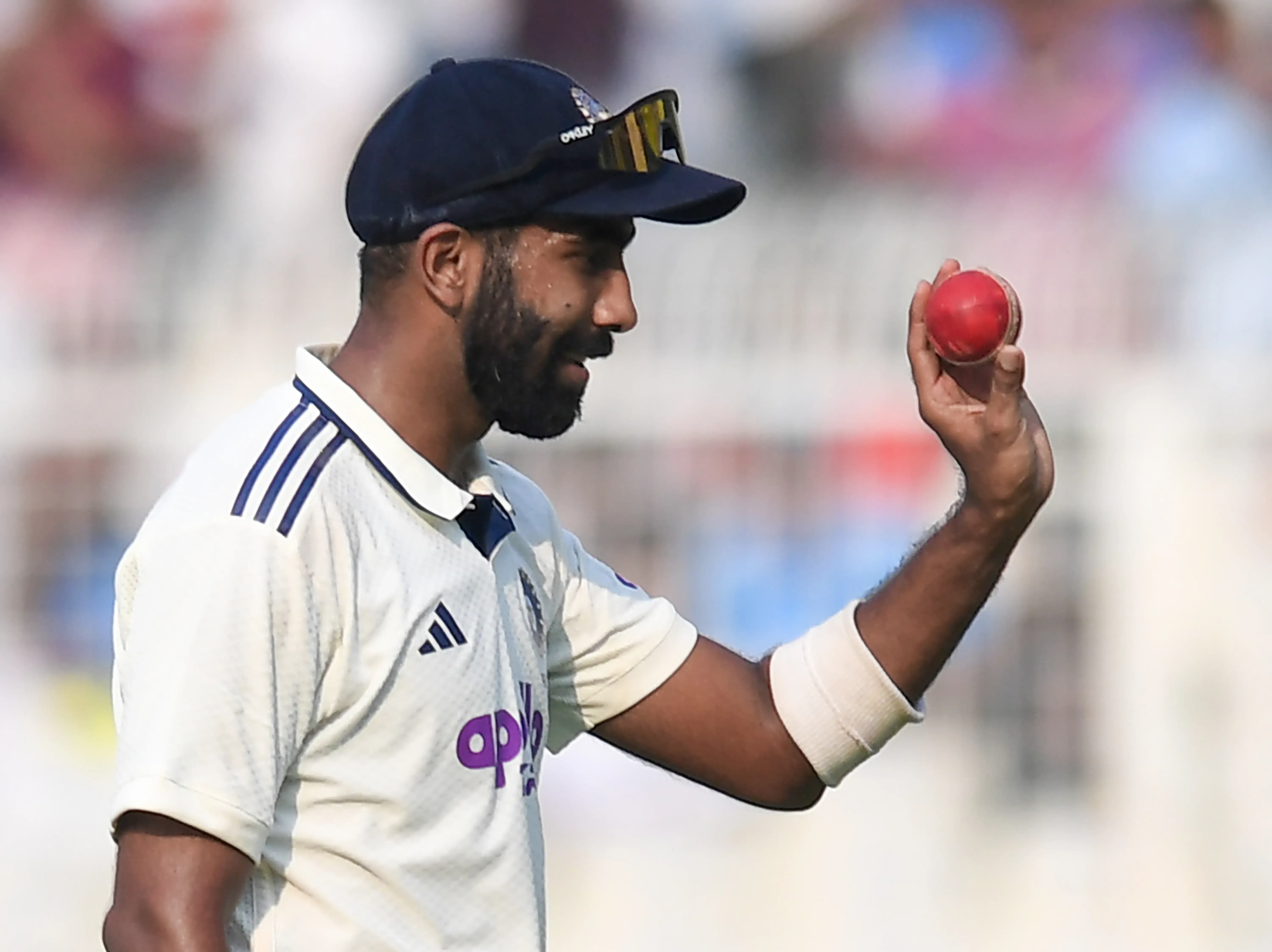 क्या जसप्रीत बुमराह हैं आधुनिक युग के महान तेज गेंदबाज, जिनकी कपिल देव से तुलना होती है?