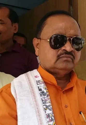 Did JD(U) MP Ajay Mandal Just File a Defamation Suit Against Gopal Mandal?