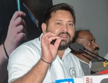 जदयू विधायक का तेजस्वी पर तंज, 'माई-बहिन सम्मान योजना पहले अपने घर से शुरु करें, फिर बिहार की बात करें' 