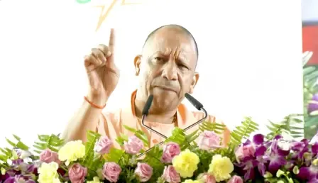 जीवसृष्टि बचाने के लिए कार्बन उत्सर्जन न्यूनतम करना होगा : सीएम योगी