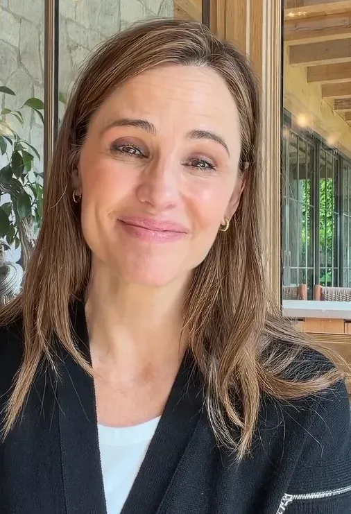 Jennifer Garner reveals why her kids were banned from soccer class