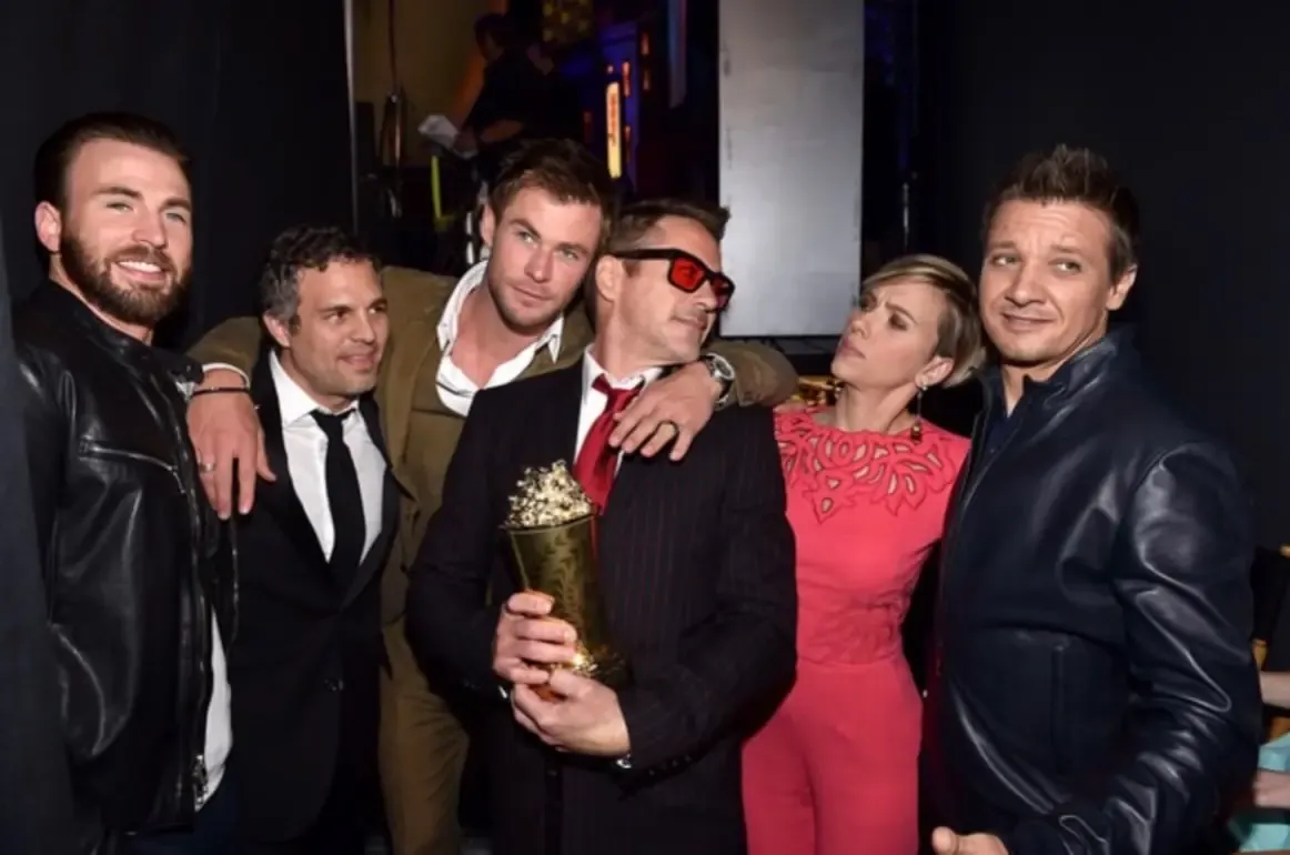 Jeremy Renner celebrates Avengers cast bonds ahead of Doomsday