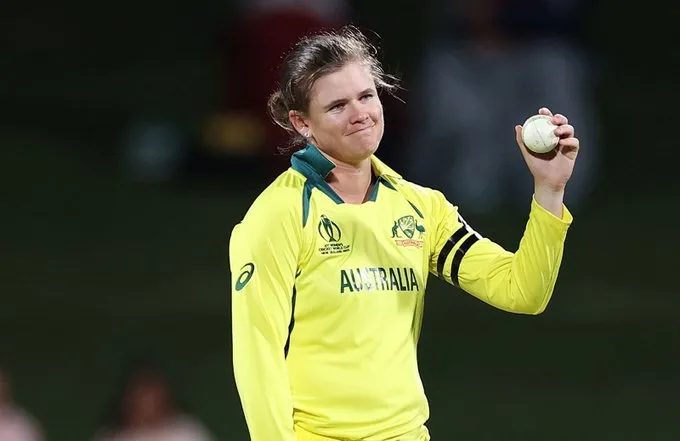 Will Jess Jonassen Miss the Rest of the WBBL Season Due to Shoulder Surgery?