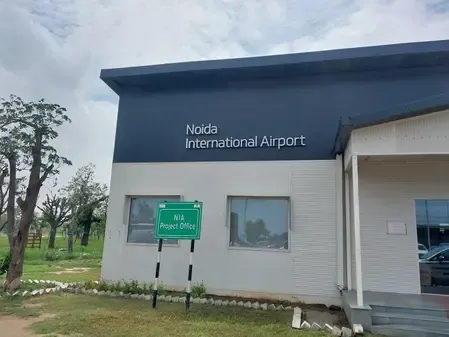 जेवर एयरपोर्ट क्षेत्र में सुरक्षा व्यवस्था को मिलेगा नया आयाम, दो नए थानों और चार अस्थायी चौकियों का सृजन