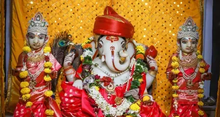 झांसी में स्थित है विघ्न विनाशक का अद्भुत प्राचीन गणेश मंदिर 