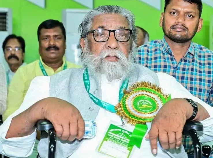 क्या झारखंड आंदोलन के जननायक शिबू सोरेन को मरणोपरांत पद्मभूषण मिल रहा है?