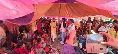 झारखंड: चतरा में सड़क हादसे में चार नाबालिगों की मौत, मुआवजे की मांग को लेकर 16 घंटे से सड़क जाम